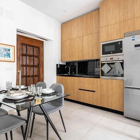 Comfy Away - Apartamento Exclusivo Mercado De Triana Con Balcon Sevilla Kültér fotó