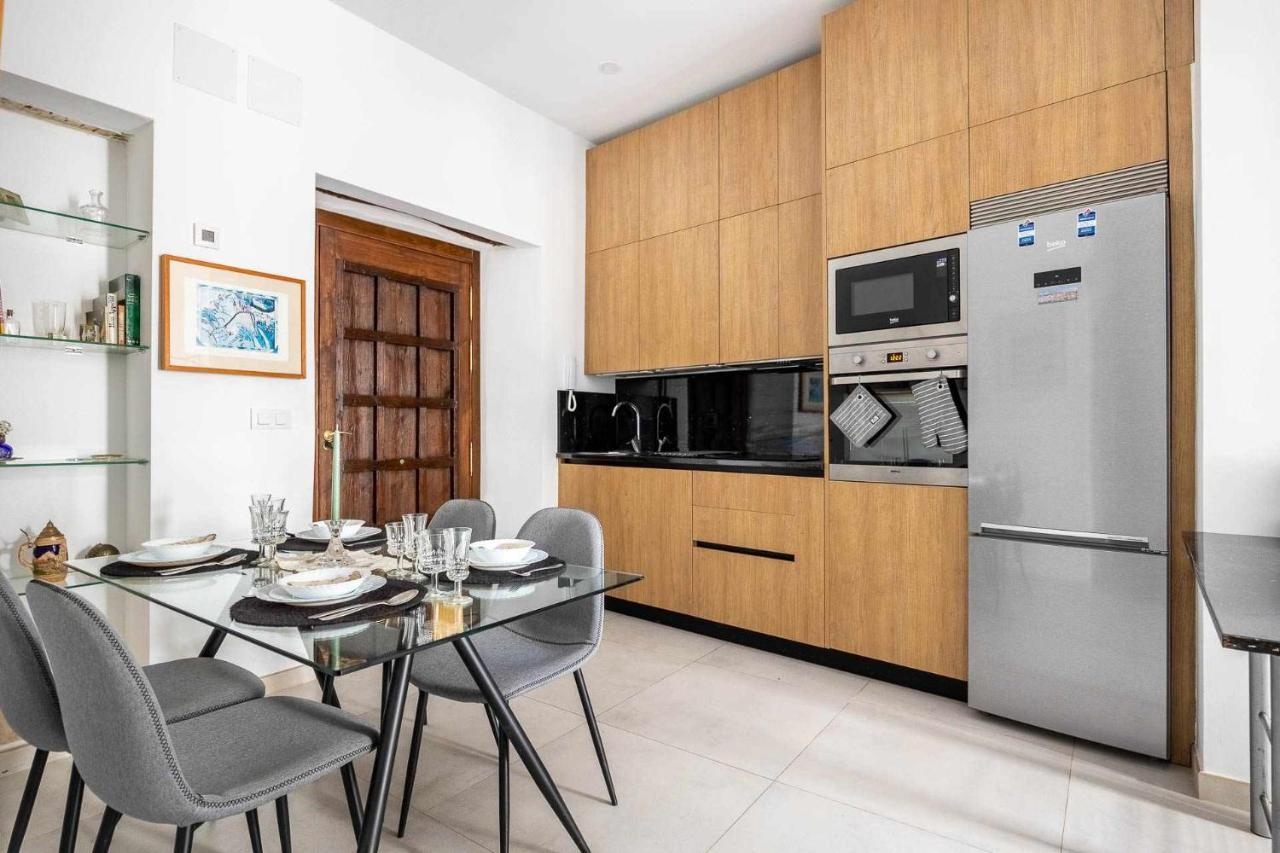 Comfy Away - Apartamento Exclusivo Mercado De Triana Con Balcon Sevilla Kültér fotó