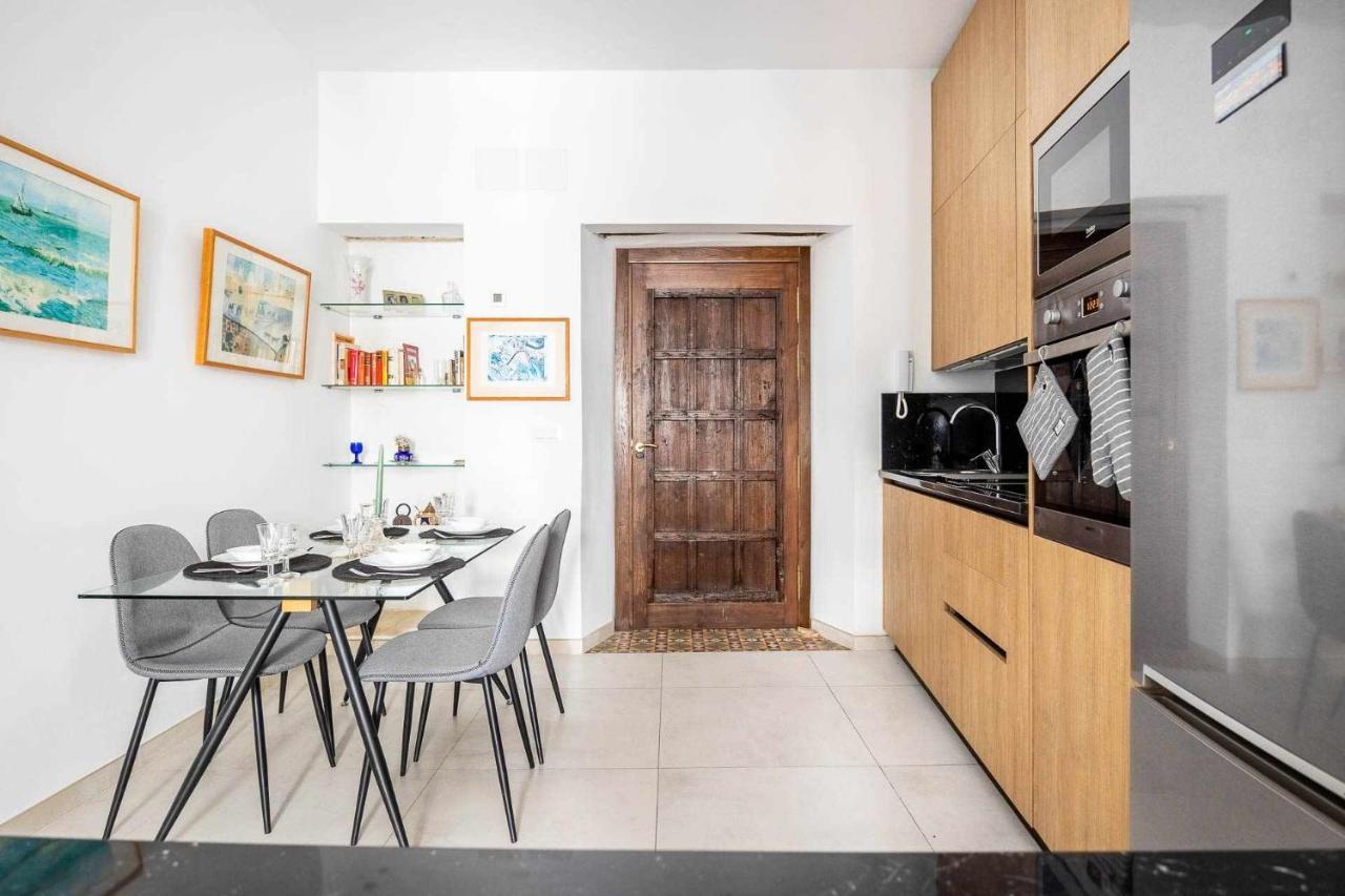Comfy Away - Apartamento Exclusivo Mercado De Triana Con Balcon Sevilla Kültér fotó