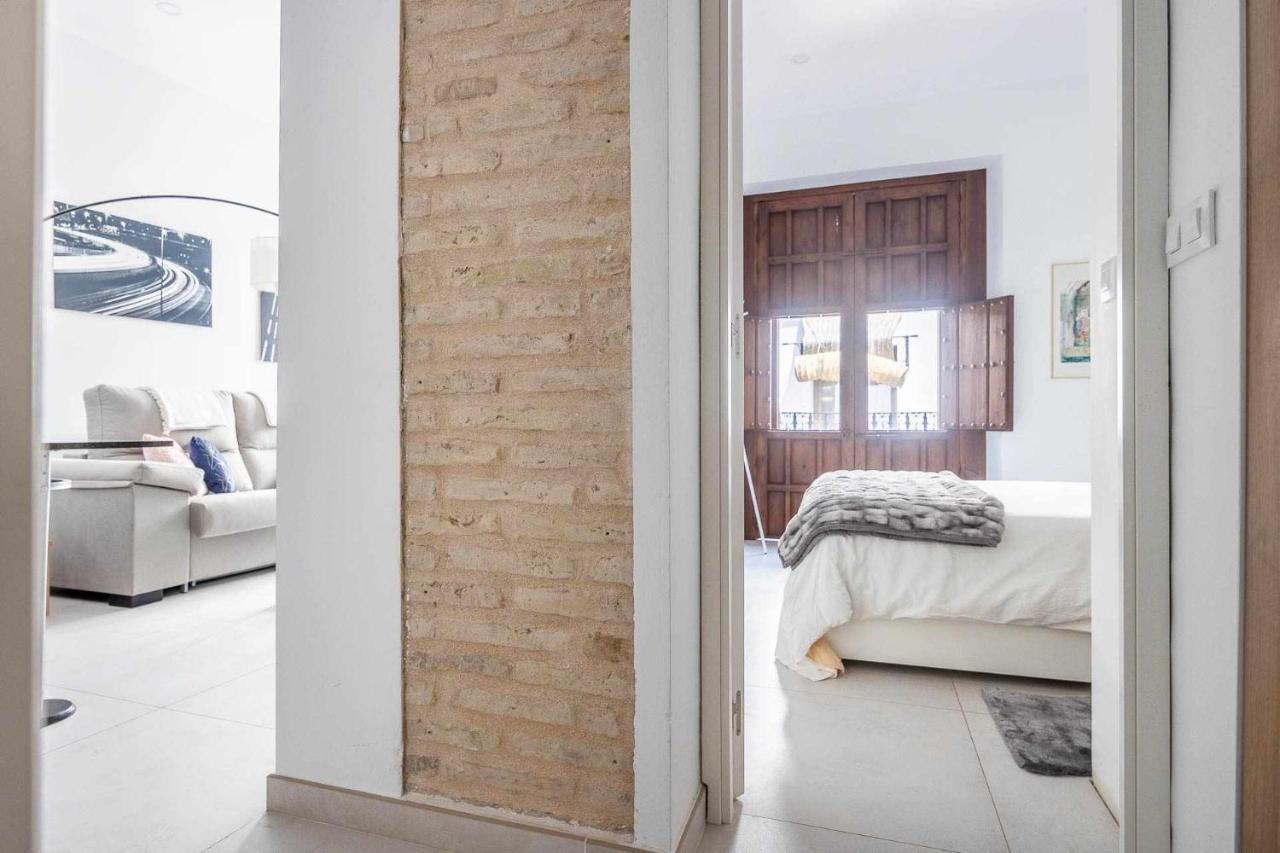Comfy Away - Apartamento Exclusivo Mercado De Triana Con Balcon Sevilla Kültér fotó