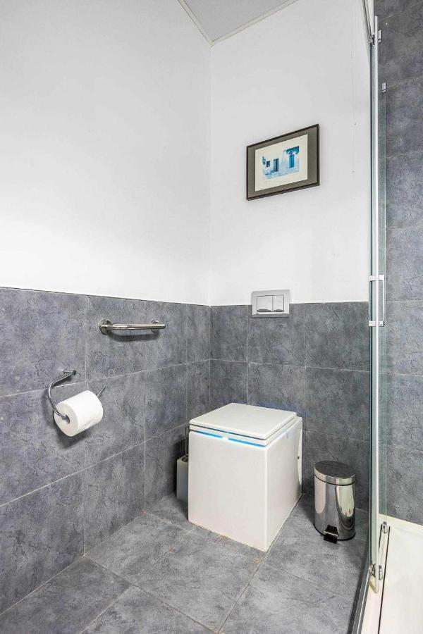 Comfy Away - Apartamento Exclusivo Mercado De Triana Con Balcon Sevilla Kültér fotó