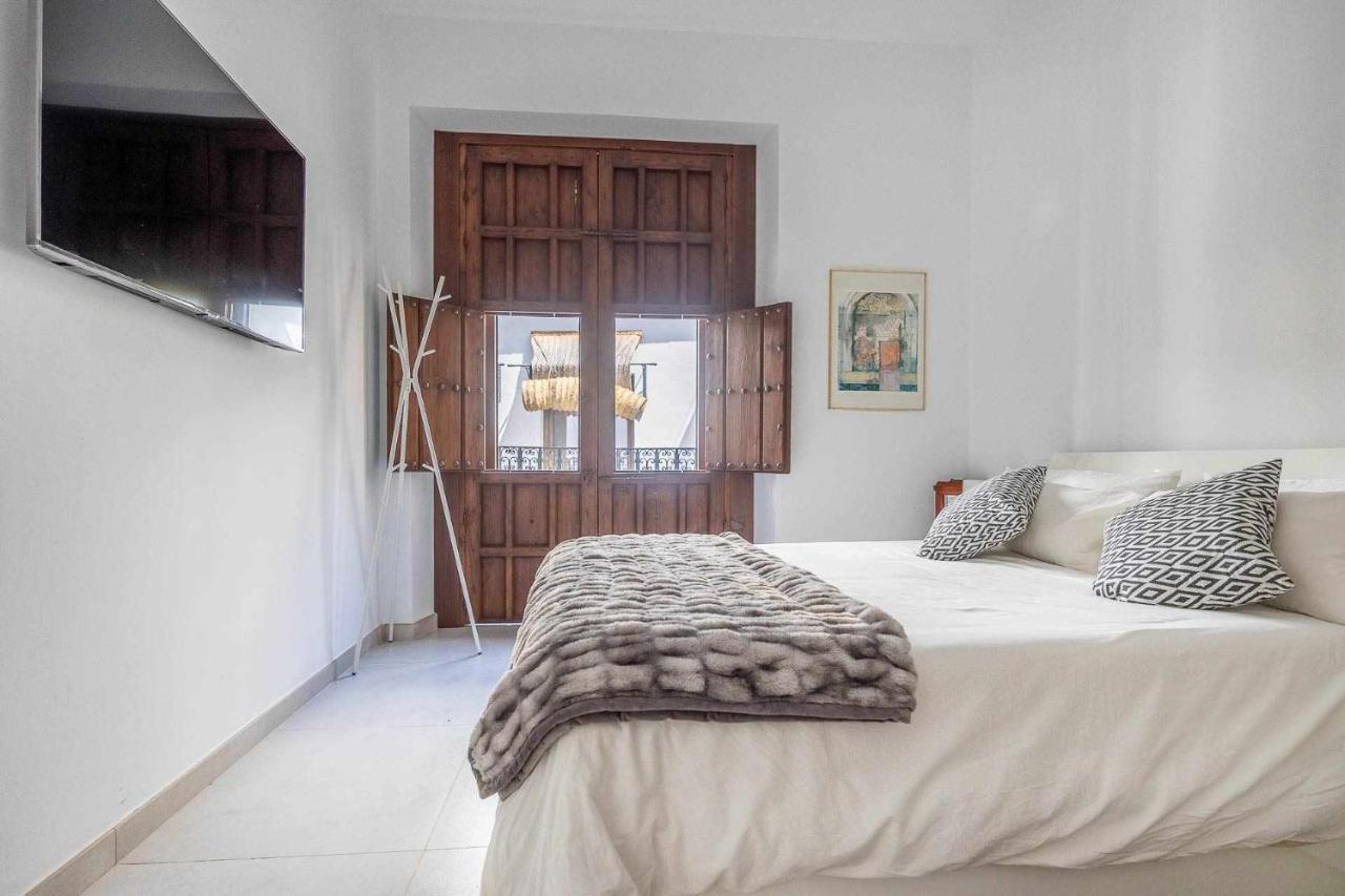 Comfy Away - Apartamento Exclusivo Mercado De Triana Con Balcon Sevilla Kültér fotó