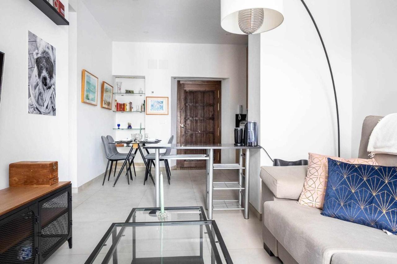 Comfy Away - Apartamento Exclusivo Mercado De Triana Con Balcon Sevilla Kültér fotó
